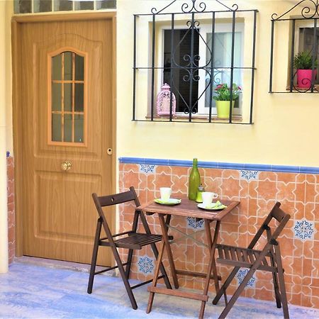 Apartamento Barhelo Málaga Exterior foto
